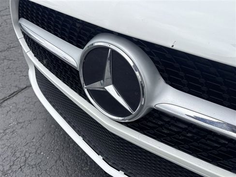 Used 2022 Mercedes-Benz A 220 image 31