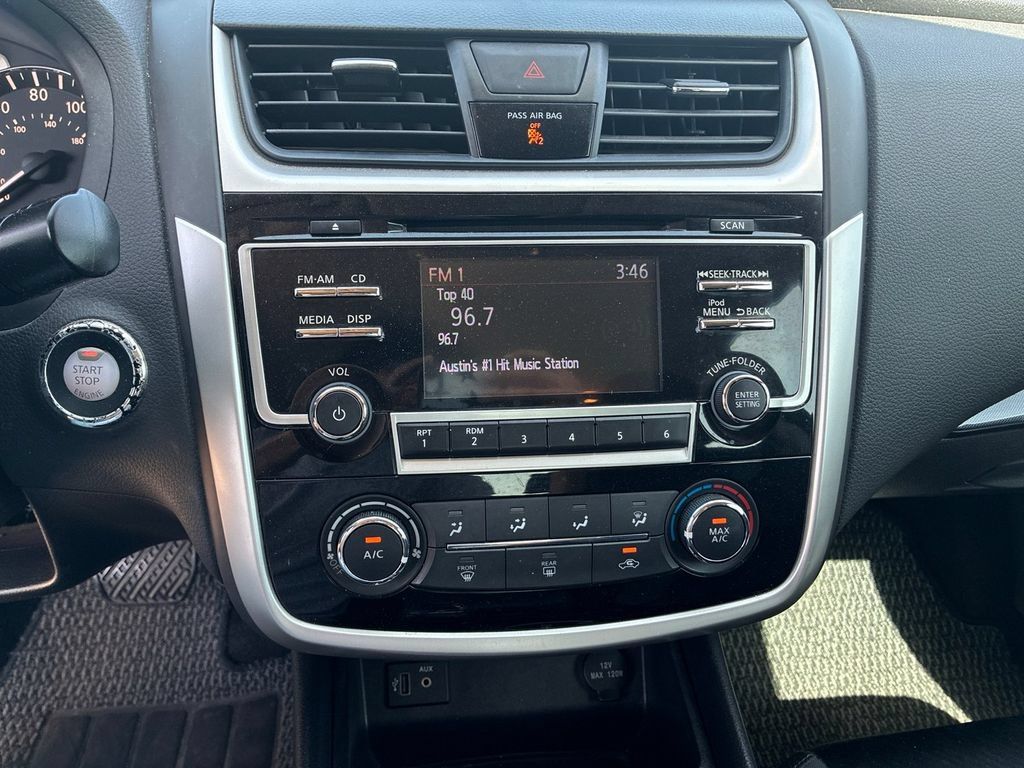 Used 2018 Nissan Altima 2.5 SR FWD image 13