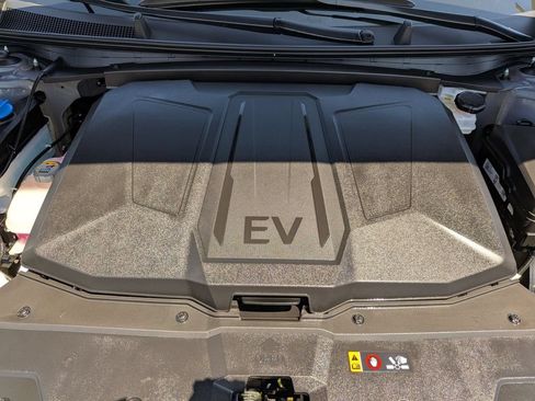 Certified 2026 Hyundai Ioniq 5 SEL RWD image 34