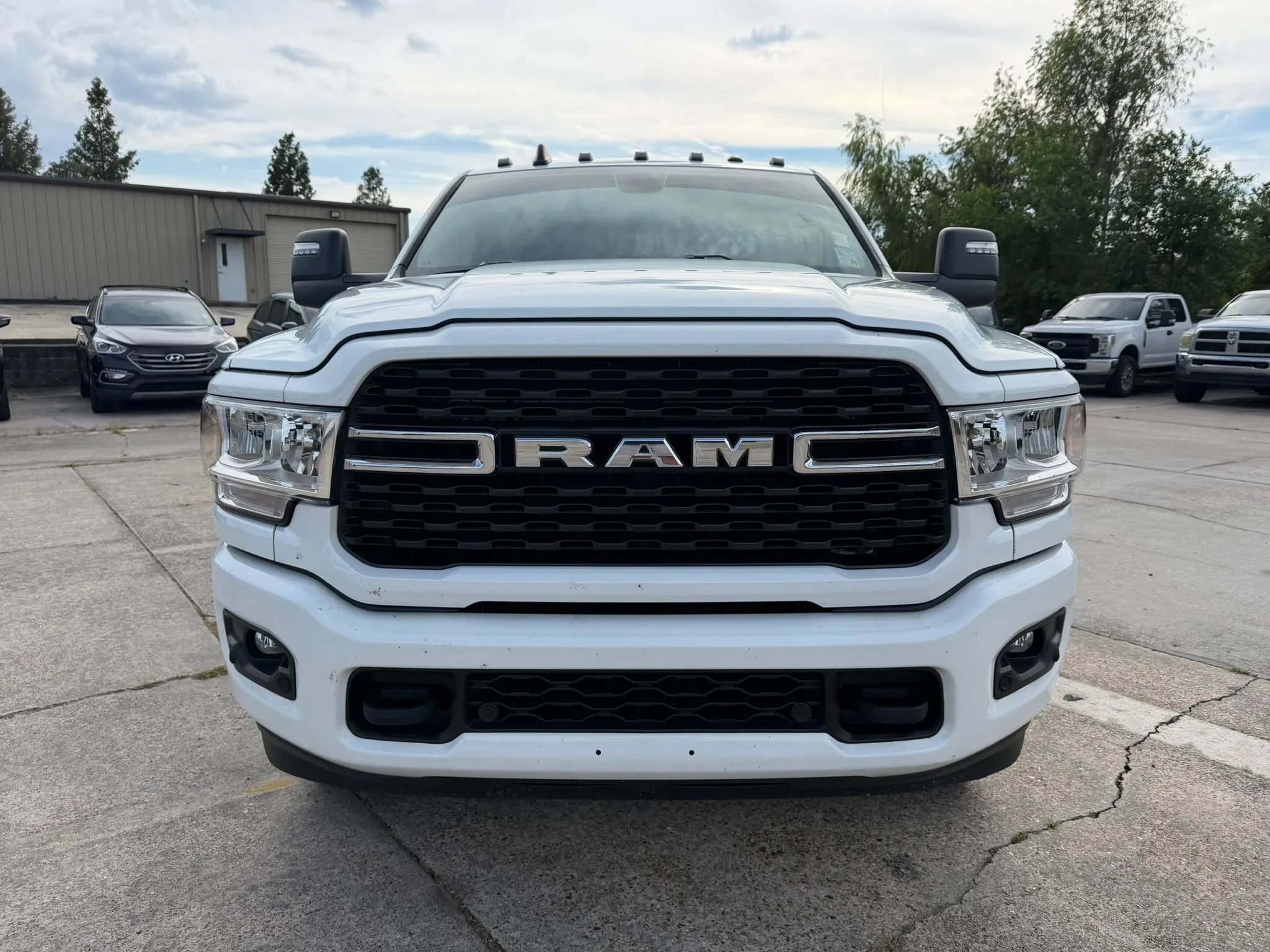 Used 2024 RAM 2500 Big Horn w/ Level 2 Equipment Group AWD/4WD image 8