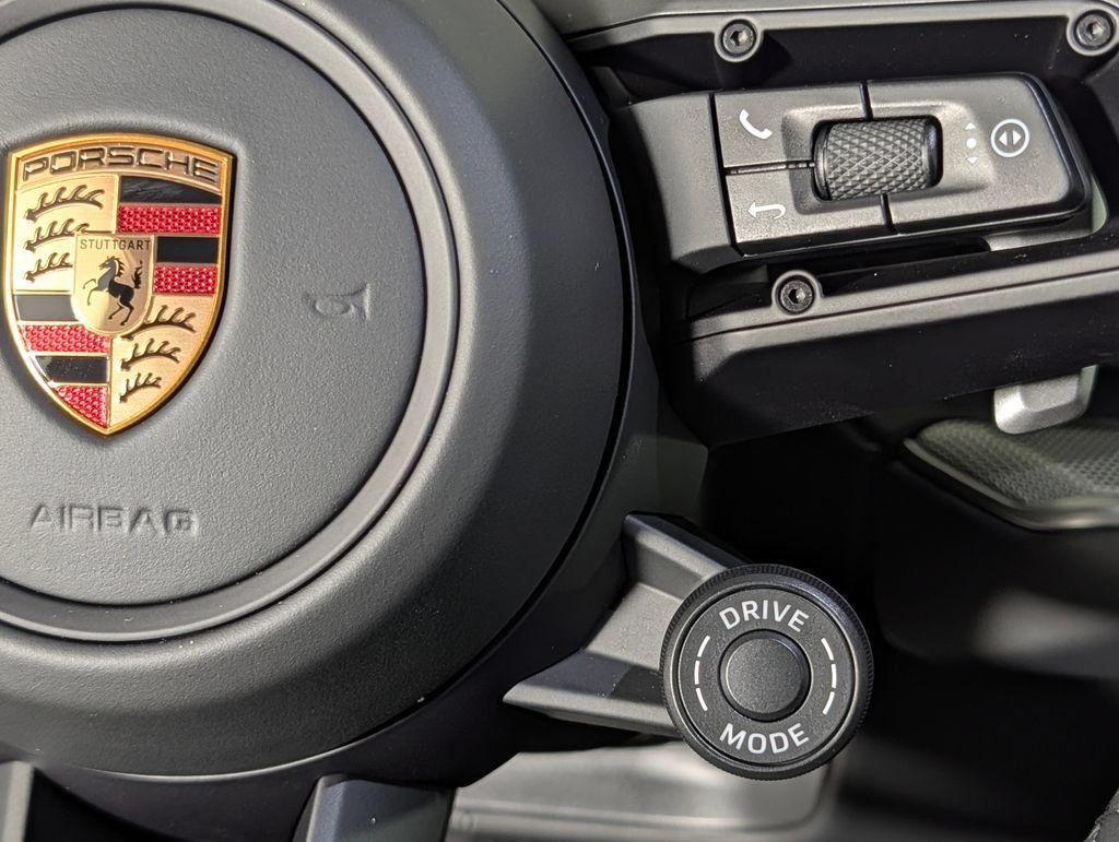 New 2026 Porsche Cayenne AWD/4WD image 39