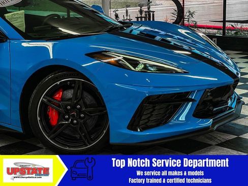 Used 2020 Chevrolet Corvette Stingray w/ 2LT Preferred Equipment Group image 5