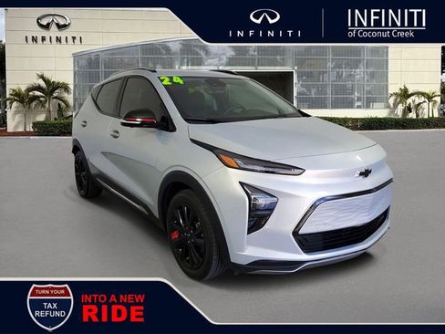 Used 2023 Chevrolet Bolt EUV Premier w/ Redline Edition image 1