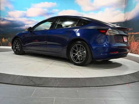 Used 2023 Tesla Model 3 Standard Range RWD image 5
