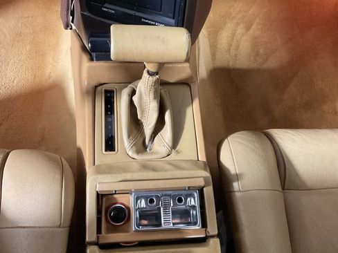 Used 1988 Cadillac Allante FWD image 26
