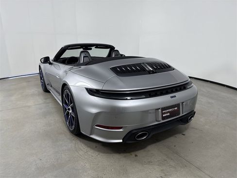 New 2026 Porsche 911 Carrera T image 3