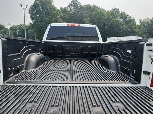 Used 2024 RAM 2500 Big Horn AWD/4WD image 25