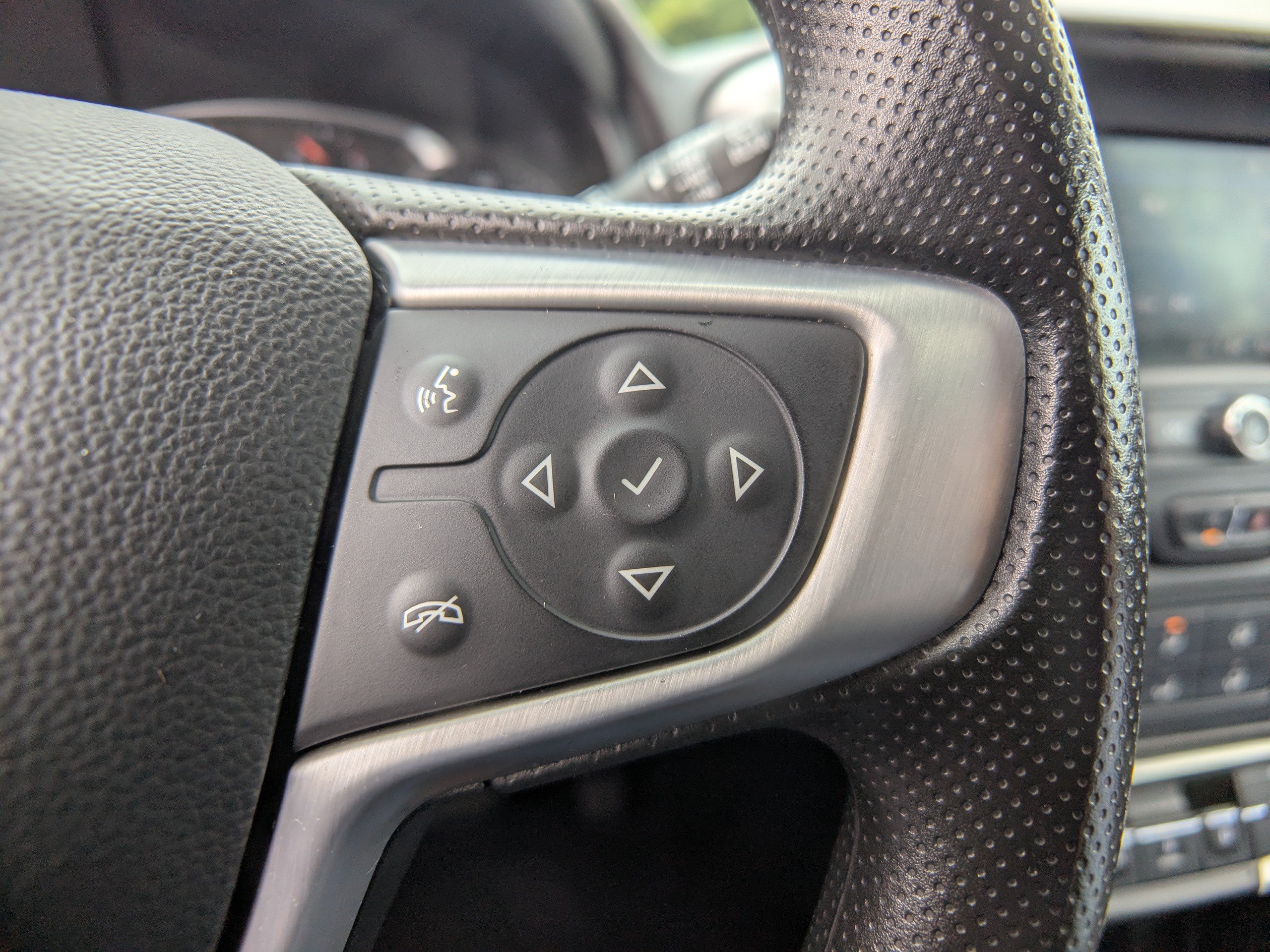 Certified 2024 GMC Terrain SLE AWD/4WD image 24