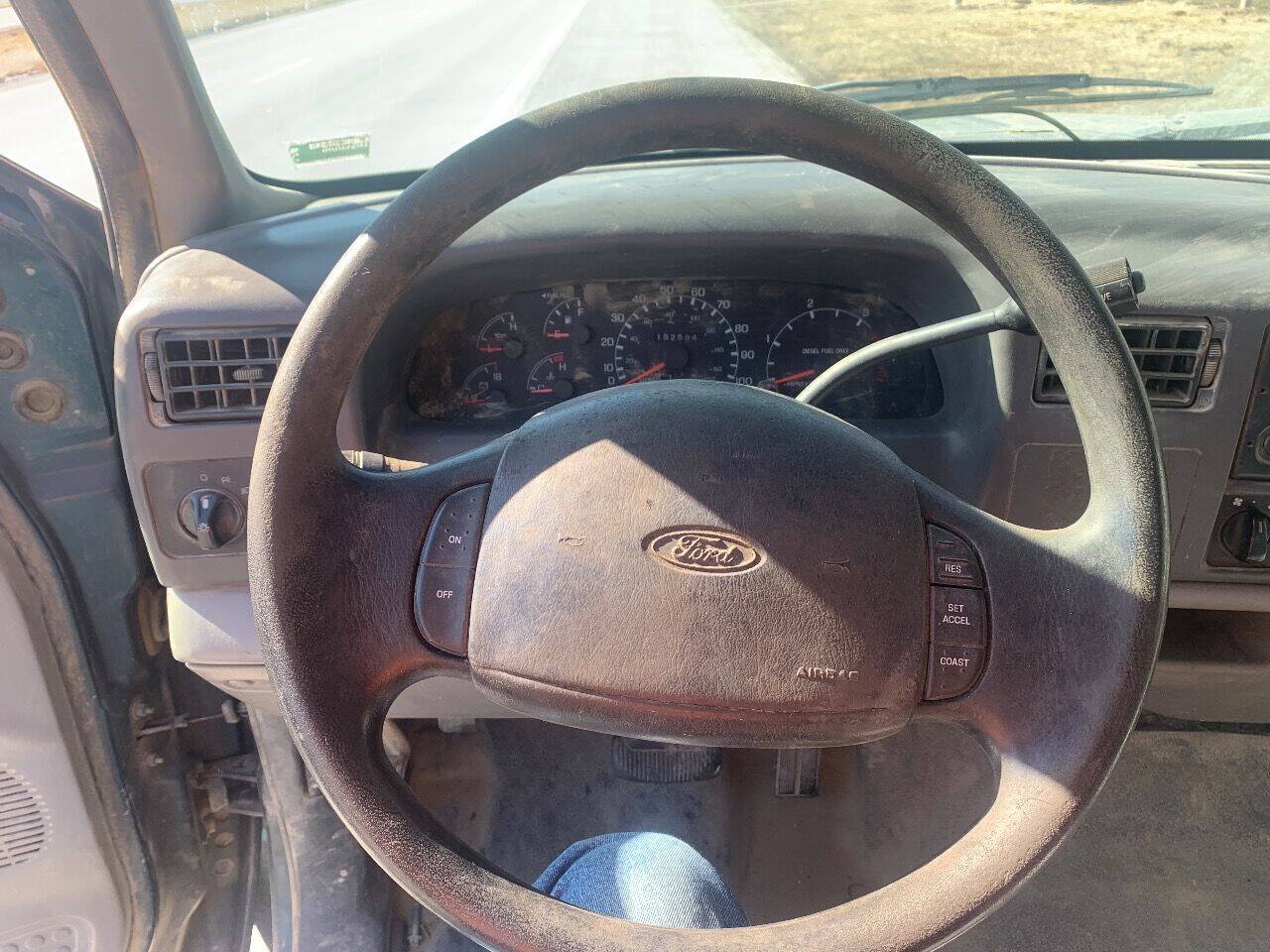 Used 1999 Ford F250 XLT RWD image 15