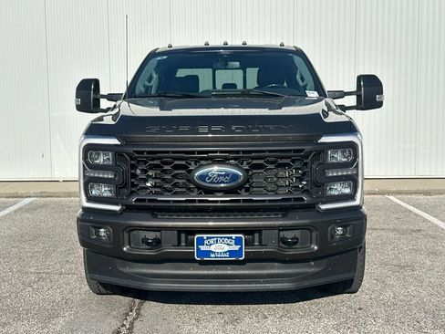 Used 2024 Ford F250 Lariat w/ Sport Appearance Package AWD/4WD image 11