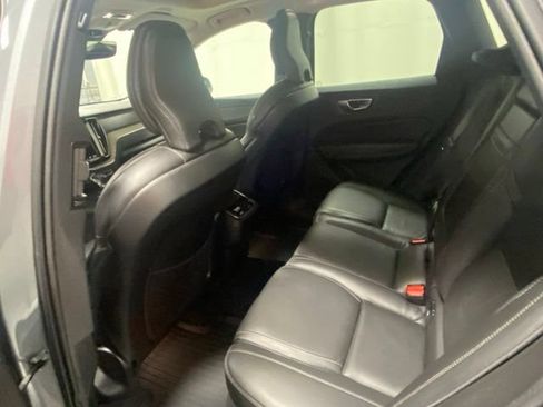 Used 2021 Volvo XC60 T5 Inscription AWD/4WD image 13