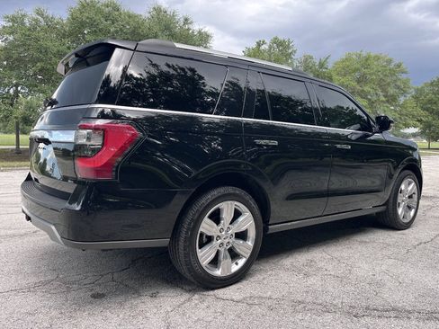 Used 2020 Ford Expedition Limited RWD image 11