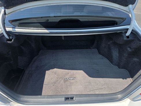 Used 2006 Toyota Camry SE FWD image 15
