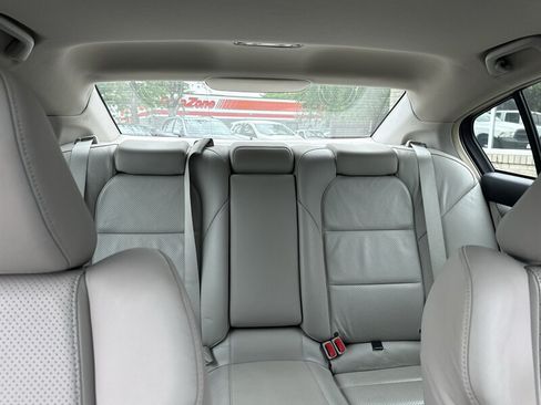 Used 2014 Acura TL w/ Technology Package FWD image 25