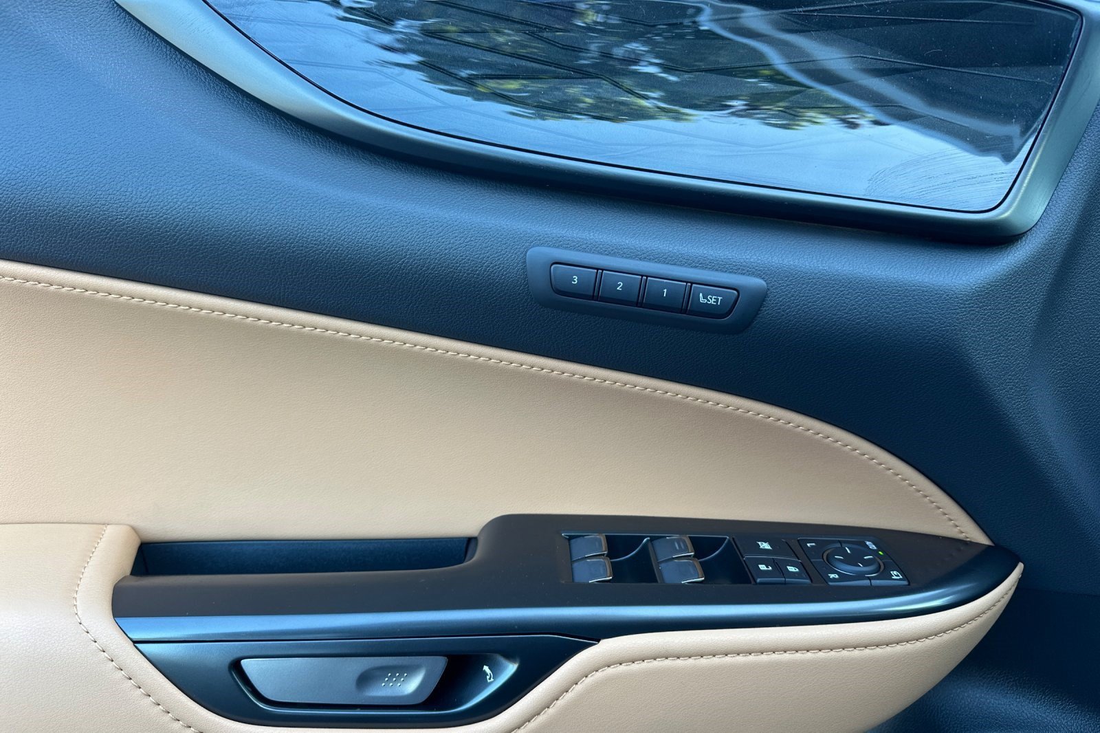 New 2026 Lexus NX 350 AWD w/ Premium Package image 13