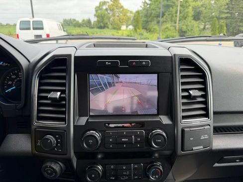 Used 2020 Ford F150 XLT w/ Equipment Group 302A Luxury AWD/4WD image 13