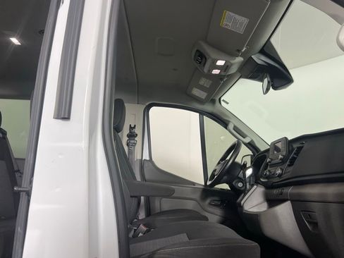 Used 2023 Ford Transit 350 XL image 26