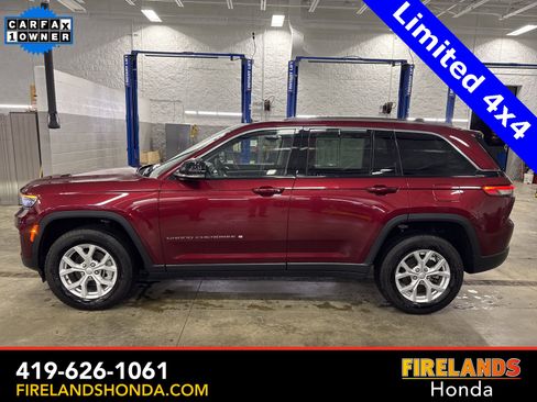 Used 2023 Jeep Grand Cherokee Limited image 1