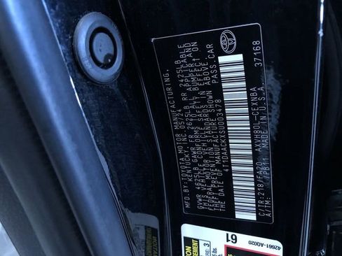 Certified 2025 Toyota Camry LE image 32