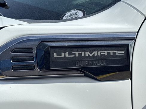 New 2026 GMC Sierra 3500 Denali Ultimate w/ LPO, Black Badging Package AWD/4WD image 13