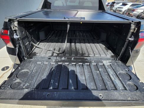 Certified 2025 Hyundai Santa Cruz Limited image 14