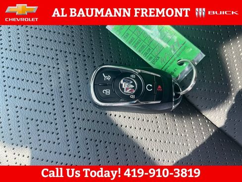 Used 2022 Buick Encore GX Essence w/ Experience Buick Package AWD/4WD image 29