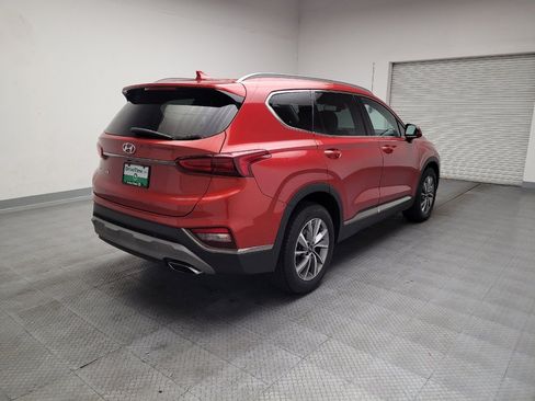 Used 2019 Hyundai Santa Fe SEL FWD image 9