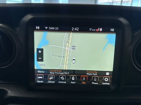 Used 2021 Jeep Gladiator Willys image 41