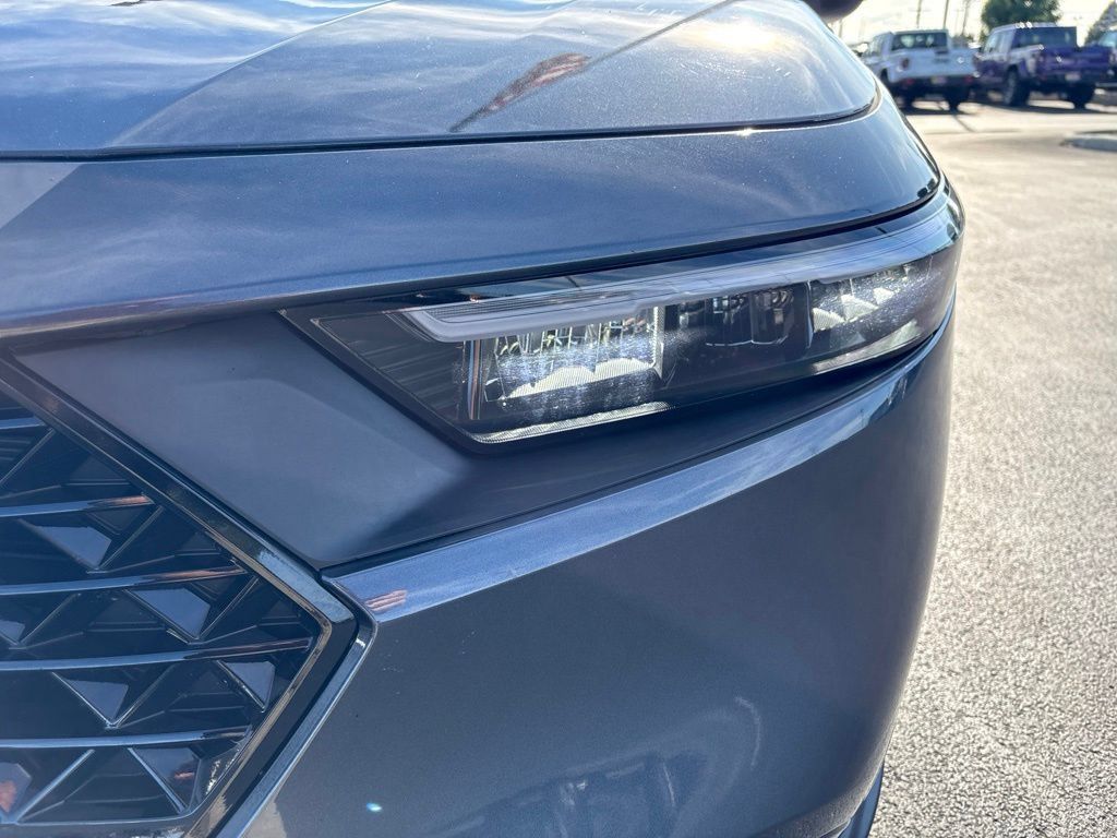 Used 2024 Honda Accord EX image 9