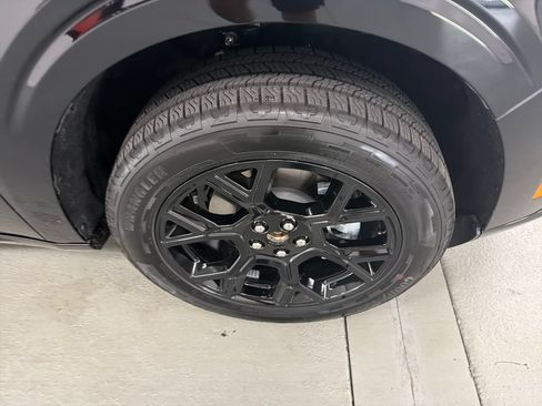 New 2026 Ford Maverick Lobo AWD/4WD image 5