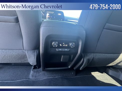 New 2027 Chevrolet Traverse LT w/ Sun and Wheel Package FWD image 19