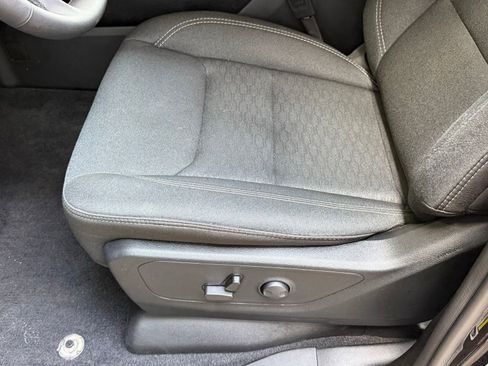 Used 2025 RAM 1500 Big Horn AWD/4WD image 36