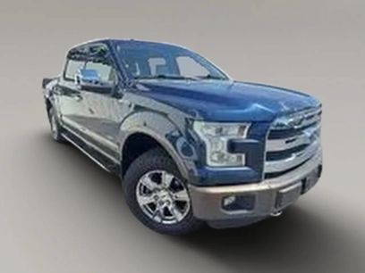 Used 2015 Ford F150 Lariat w/ Equipment Group 502A Luxury