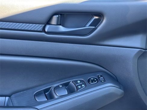 Used 2024 Nissan Altima 2.5 S image 15