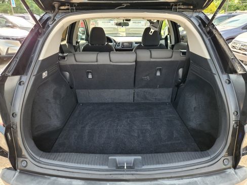 Used 2019 Honda HR-V EX image 19