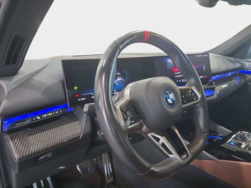 Certified 2024 BMW i5 M60 w/ Executive Package AWD/4WD image 19