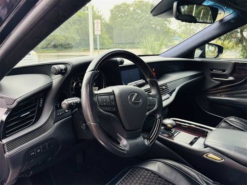 Used 2020 Lexus LS 500 image 12