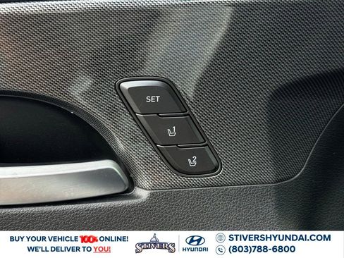 Certified 2023 Hyundai Santa Fe Limited image 32
