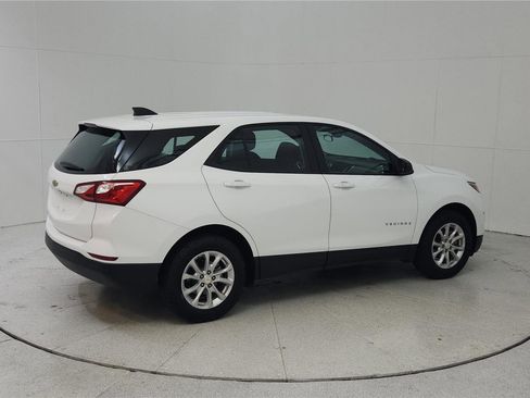 Used 2021 Chevrolet Equinox LS FWD image 7