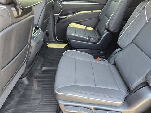 Used 2026 Cadillac Escalade ESV Sport w/ Touring Package AWD/4WD image 29