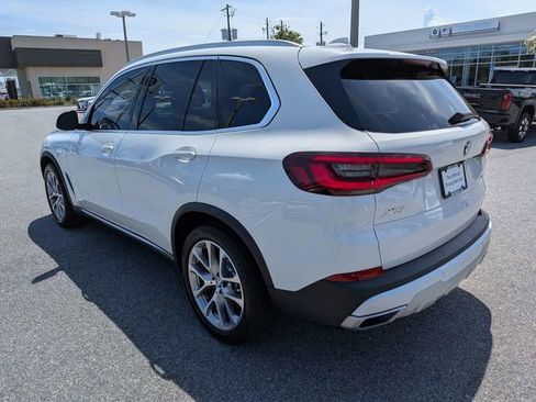 Used 2022 BMW X5 xDrive40i w/ Luxury Seating Package AWD/4WD image 7