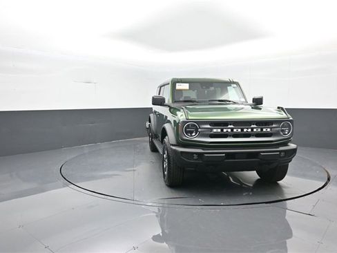 Certified 2024 Ford Bronco Big Bend image 2