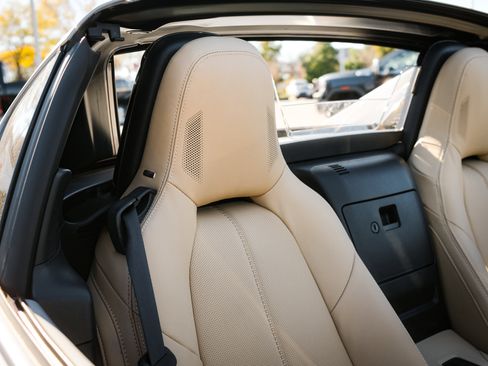 Certified 2025 MAZDA MX-5 Miata RF Grand Touring w/ Weather Package image 31