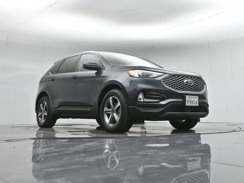 Certified 2023 Ford Edge SEL w/ Convenience Package AWD/4WD image 49