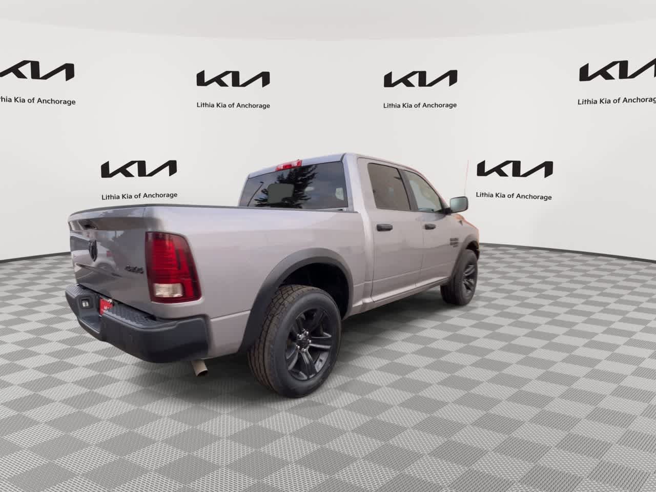 Used 2024 RAM 1500 Warlock AWD/4WD image 8