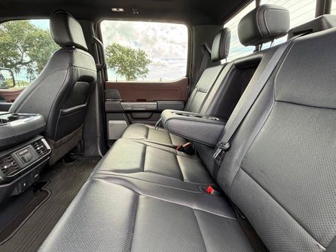 Used 2022 Ford F150 Lariat w/ Equipment Group 502A High AWD/4WD image 14