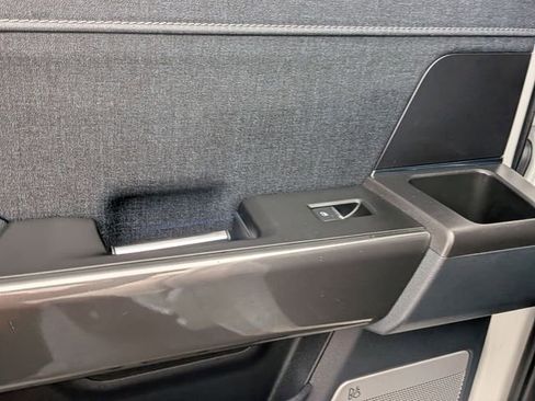 Used 2023 Ford F150 Lariat w/ Equipment Group 502A High image 28