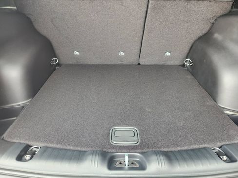 New 2026 Jeep Compass Latitude AWD/4WD image 25