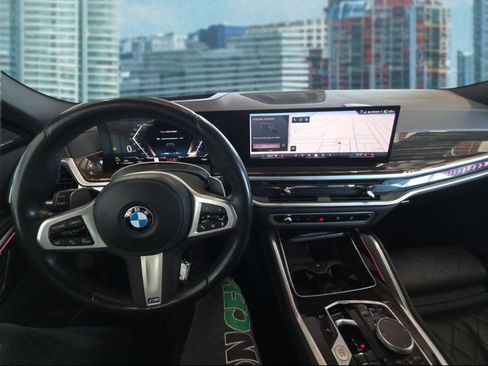 Used 2025 BMW X6 xDrive40i image 24