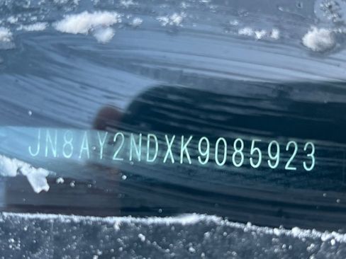 Used 2019 Nissan Armada SL w/ Premium Package image 3